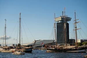 Sail Amsterdam 2025: maritiem spektakel & shoppen in de stad